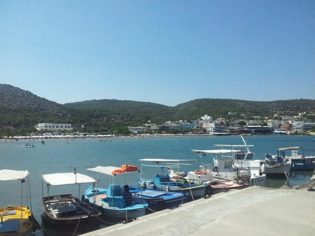 Pericles Studios Agia Marina  Exteriér fotografie