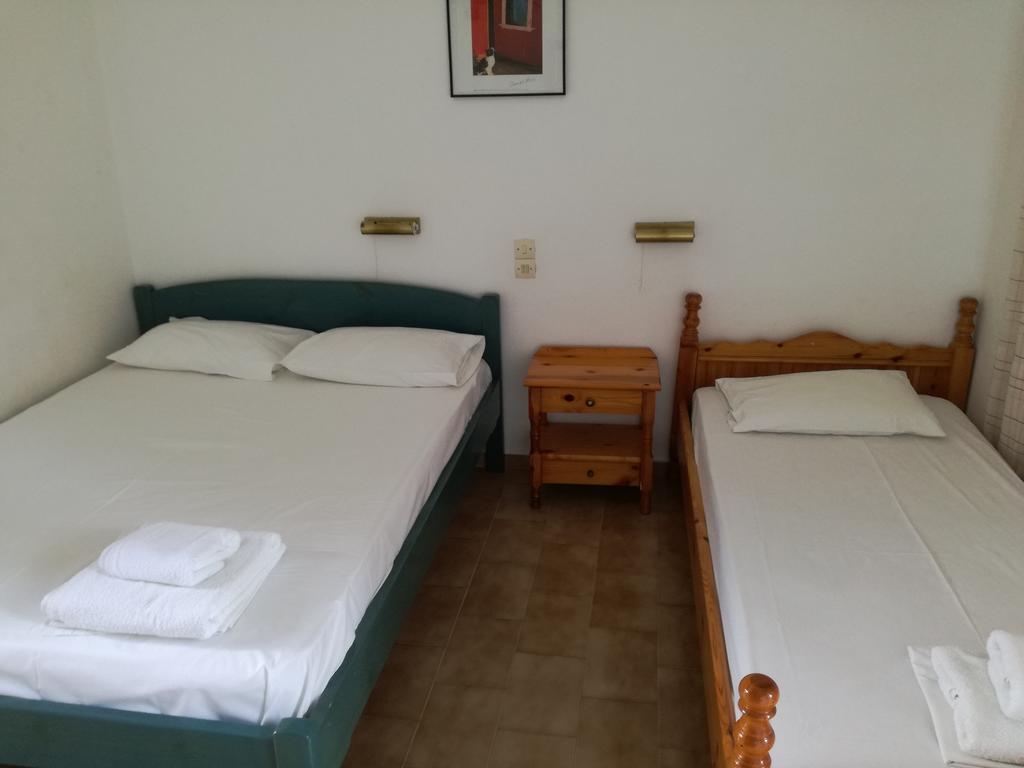 Pericles Studios Agia Marina  Exteriér fotografie